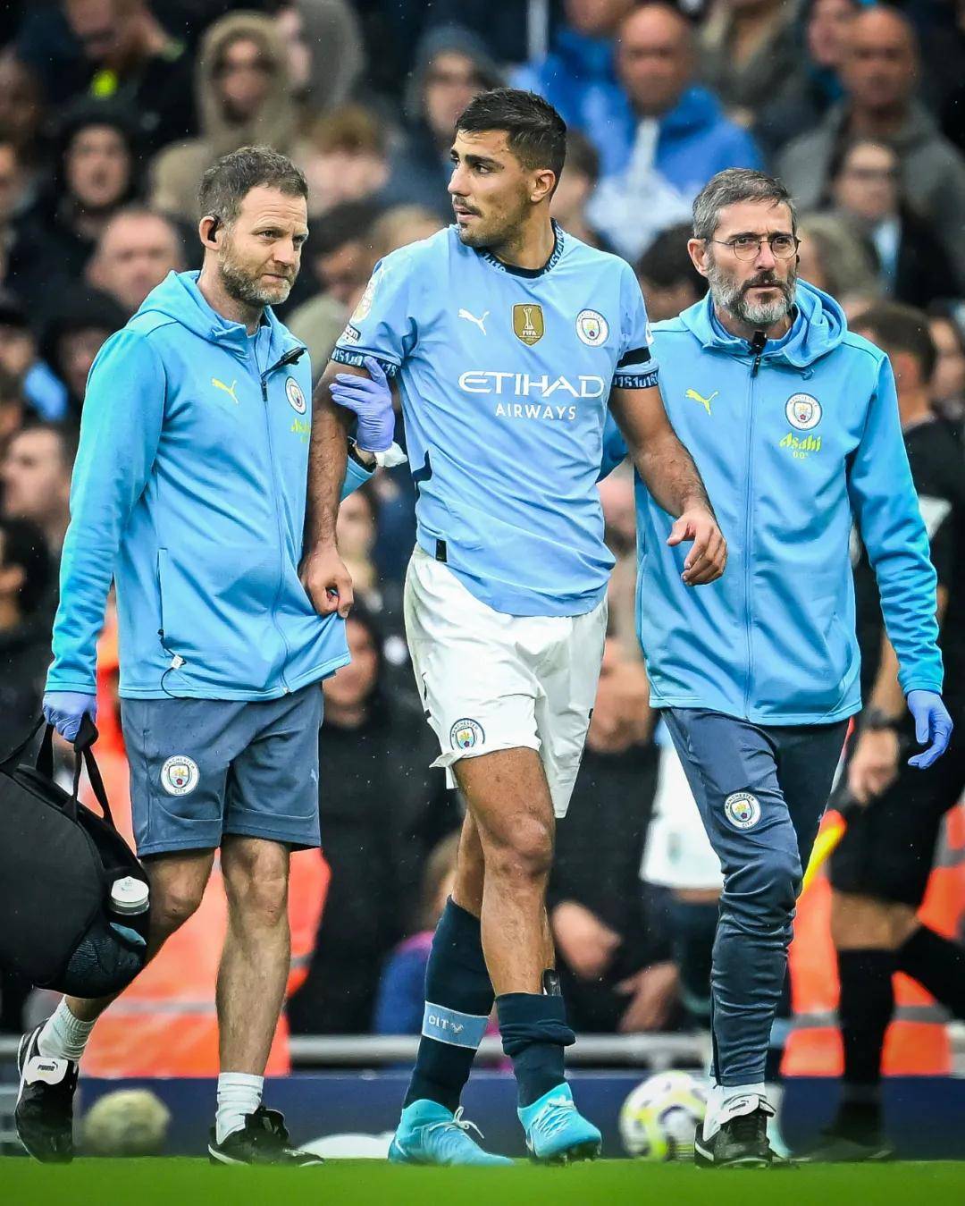 CBA赛季亮点回顾：精彩进球集锦,（CBA赛季高光盘点：精彩进球大赏）